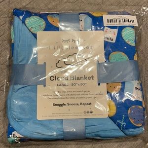 Little Sleepies large cloud blanket